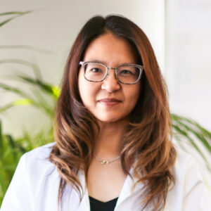 Wu,VivianMD 6574 12 13 24 SocMedia