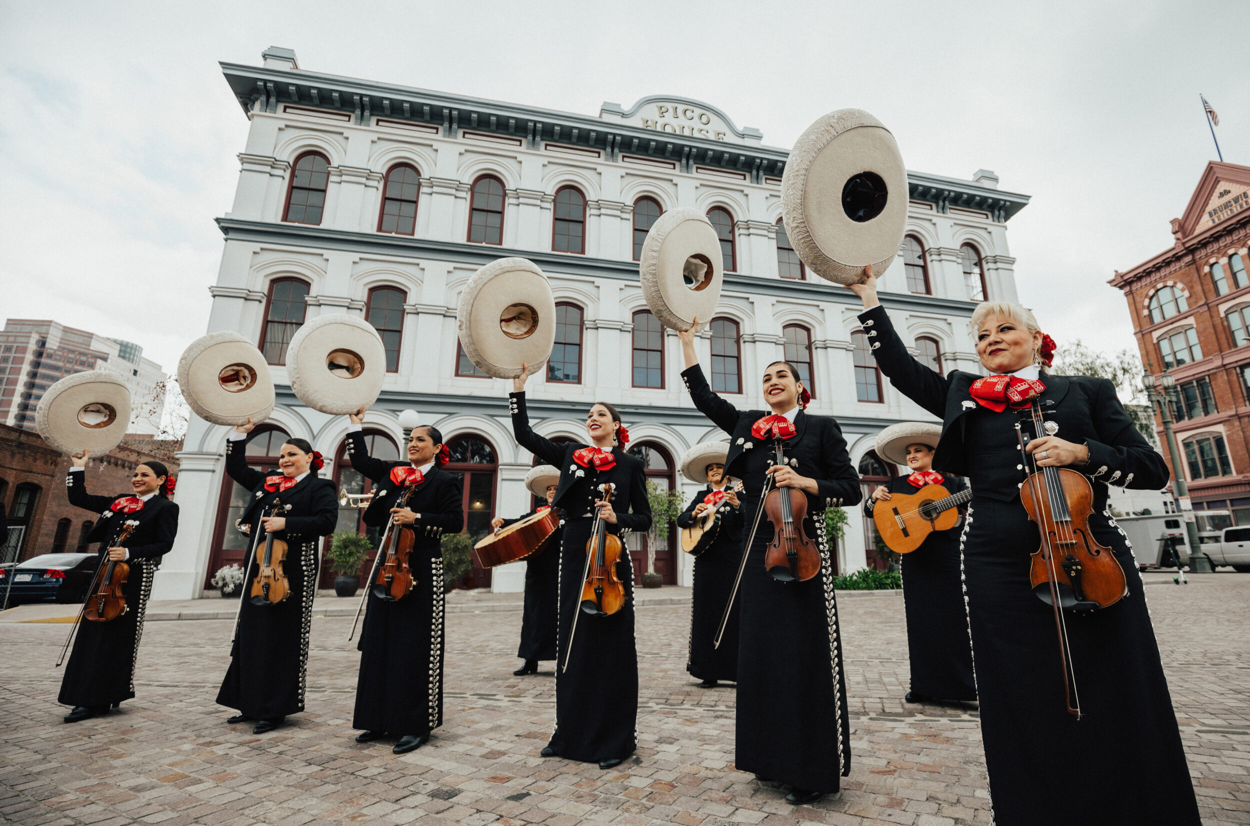reynaraetz04.20.19 (37 of 53) reynaraetz04.20.19 (37 of 53)